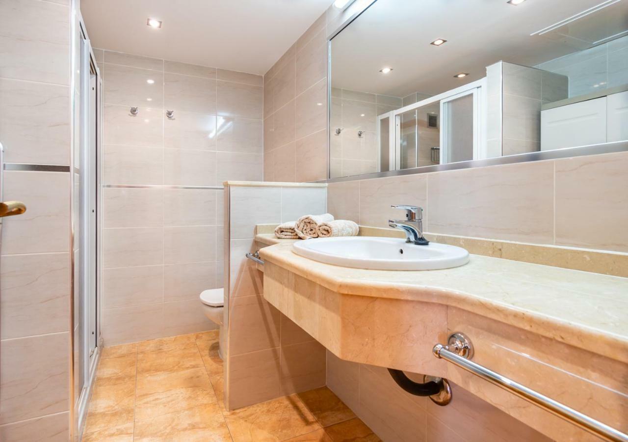 Studio Pyr Fuengirola Frente Al Mar 외부 사진